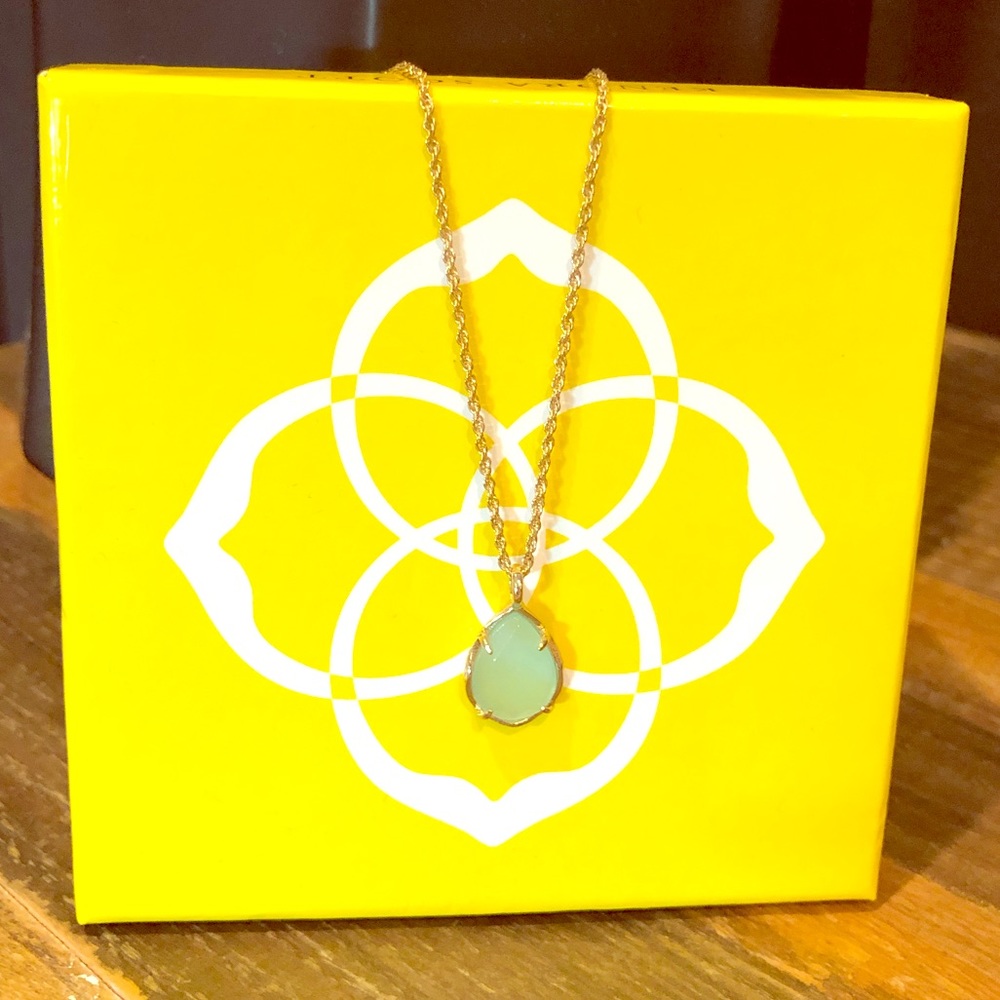Kendra Scott Gold Necklace with Stone Pendant